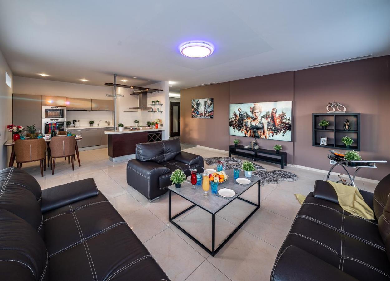 Skyhouse Riga Lux Penthouse & Spa Zewnętrze zdjęcie